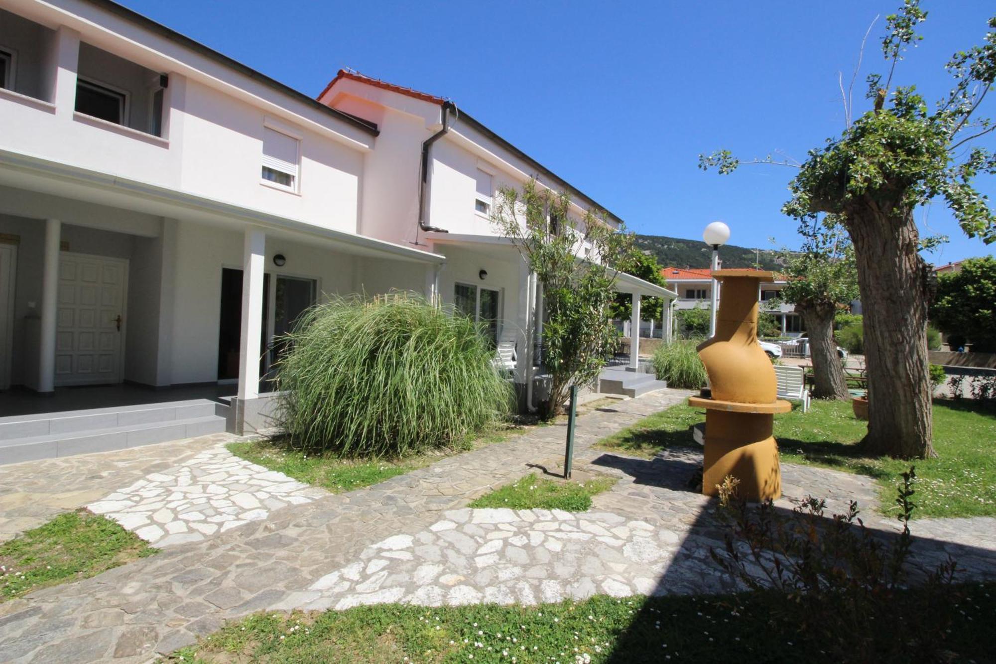 Villas Corinthia バスカ 部屋 写真